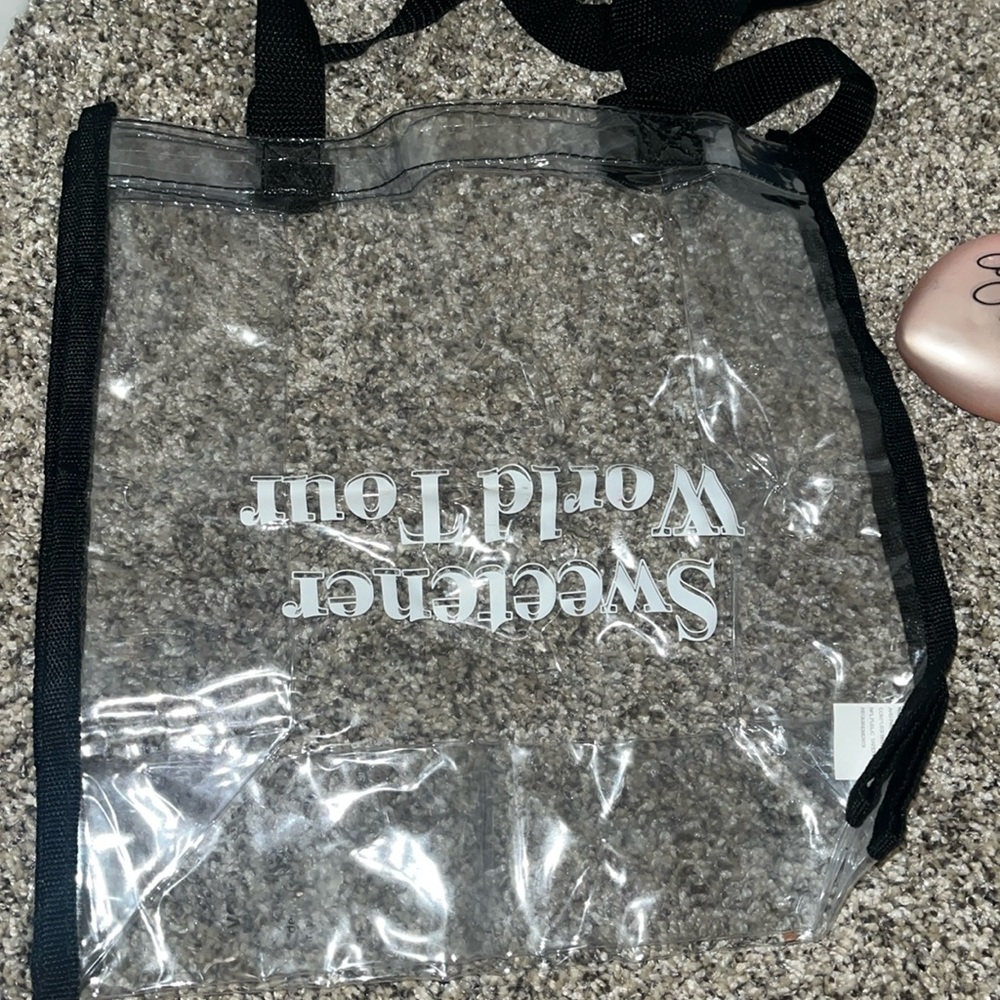 Weetner world tour clear bag